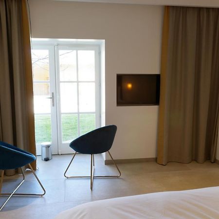 Lodges En Pierres Dorees Saint-Germain-Nuelles Bagian luar foto